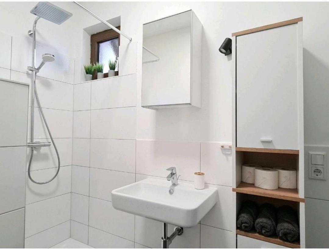 ゾーリンゲンIhr Zu Hause Auf Zeit!アパートメント エクステリア 写真